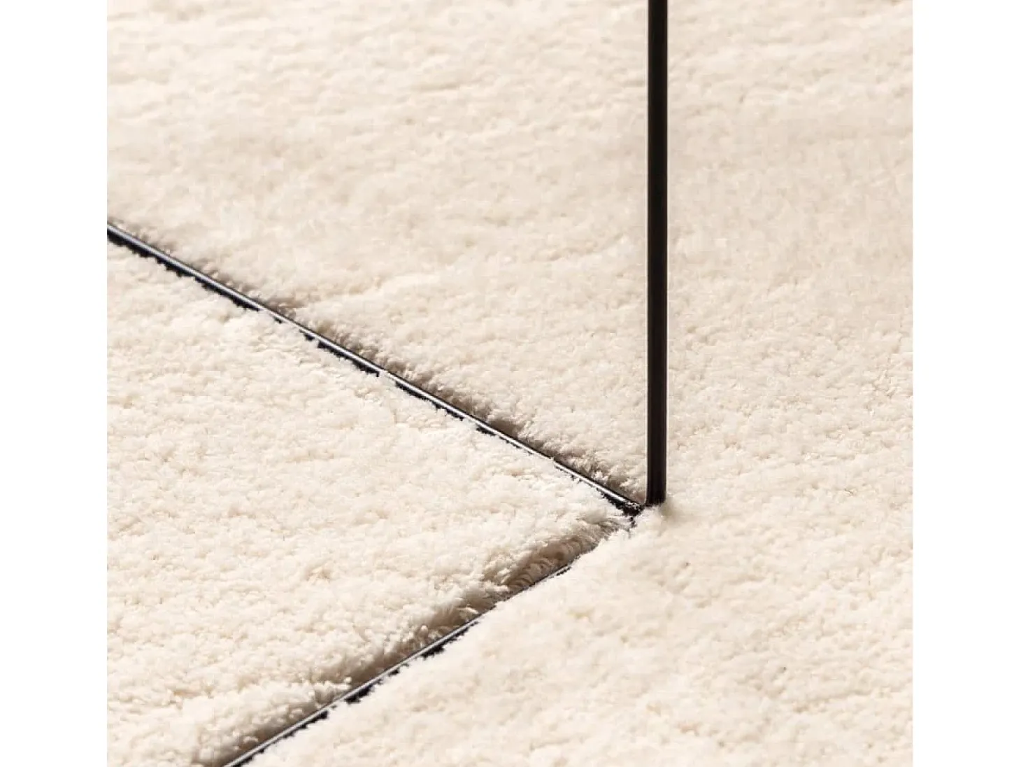 Alfombra HUARTE de pelo corto suave y lavable beige 240x340 cm