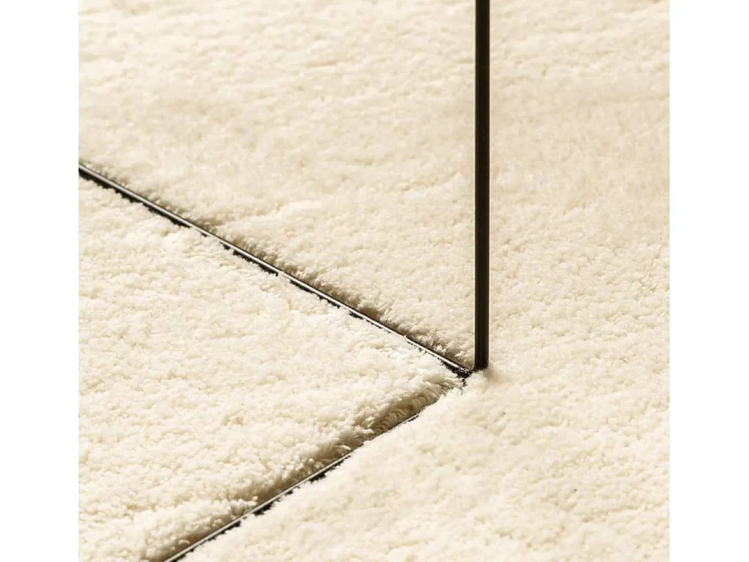 Alfombra HUARTE de pelo corto suave y lavable en color crema, Ø 100 cm