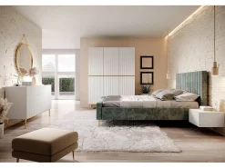Aparador blanco con 2 puertas y 3 cajones centrales con pie de metal dorado 150x45 cm