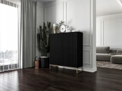 Aparador con 4 puertas – Cuerpo Negro mate, frentes acanalados Negro mate – 112 cm, estructura metálica