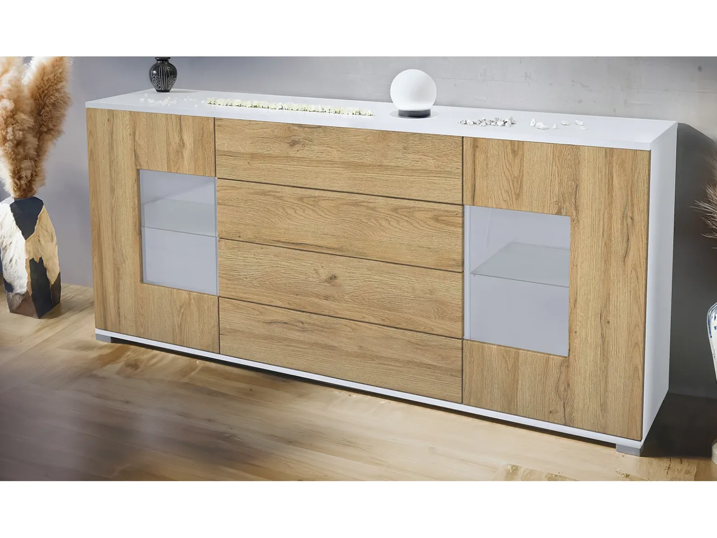 Aparador Grömitz V2 – Mueble con 2 Puertas Grandes y 4 Cajones, blanco mate/roble natural (166,5 x 75,5 x 35)