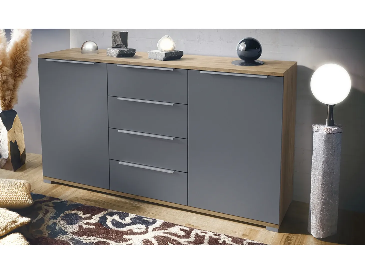 Aparador Linio V1, Mueble con 2 puertas y 4 cajones, Roble Evoke / antracita mate (138,5 x 75,5 x 35 cm)