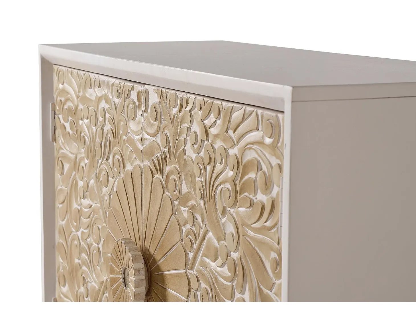 Aparador madera de mango blanco y detalles en dorado