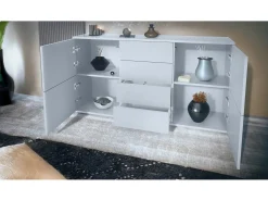 Aparador Rova V1 – Mueble con 4 Puertas y 4 Cajones, blanco mate/mezclilla mate (138,5 x 75,5 x 35)