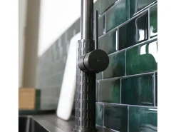 Architek mezclador de fregadero con rociador extraíble cobre cepillado Essebagno