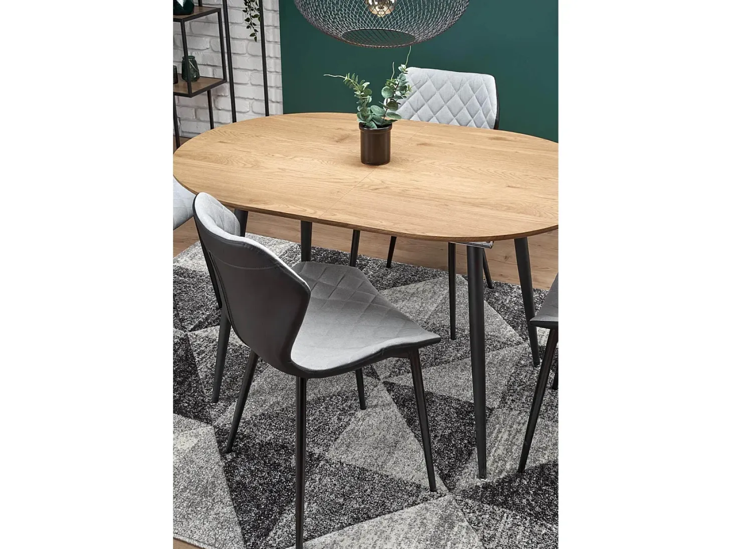 Atlanta Mesa de comedor extensible ovalada de 120-160 cm con tablero de aspecto roble y patas de acero negro