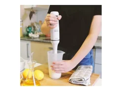 Batidora de Mano Black & Decker BXHB500E 500W Blanca Ergonómica con Cuchillas de Aluminio Antisalpicaduras