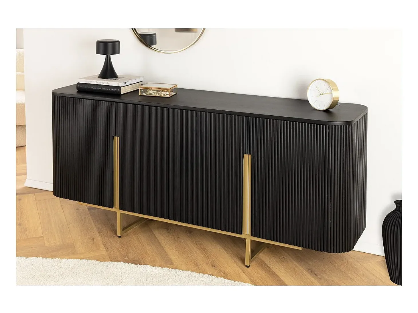 Buffet 160 cm 4 puertas negro y dorado – Colección ORION