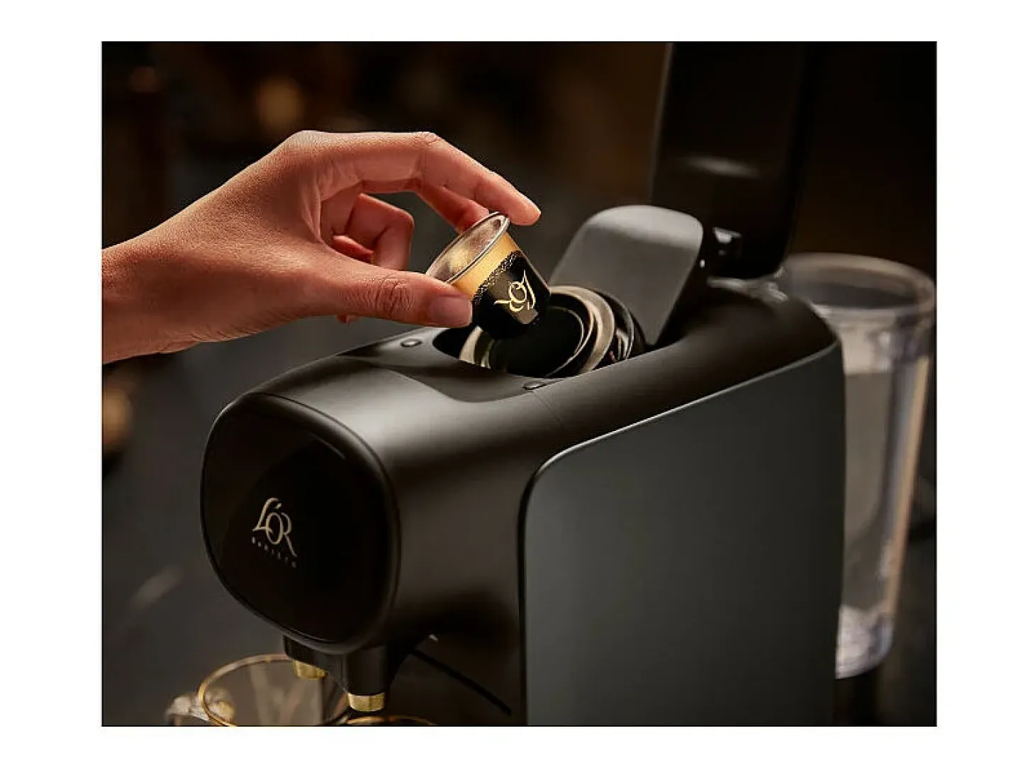 Cafetera de cápsulas L'OR Barista Sublime Philips 1450W 0,8L doble filtro negro