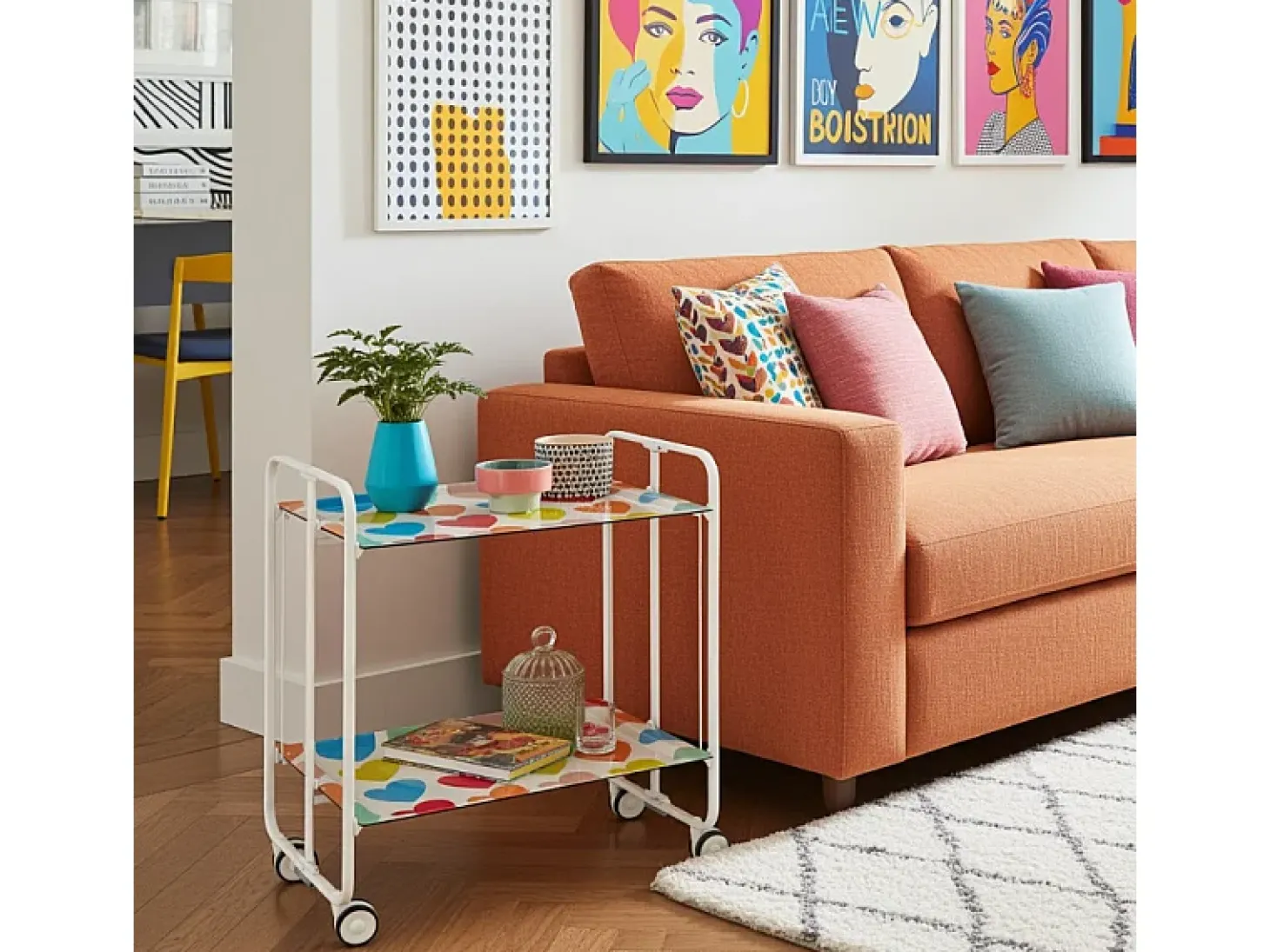 Carrito auxiliar plegable con ruedas - Estructura metálica blanca, 2 estantes laminados Decorado Corazones multicolor – 72*66*43 cm - BAUHAUS