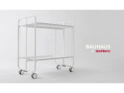 Carrito auxiliar plegable con ruedas - Estructura metálica blanca, 2 estantes laminados color Cedro – 72*66*43 cm - BAUHAUS
