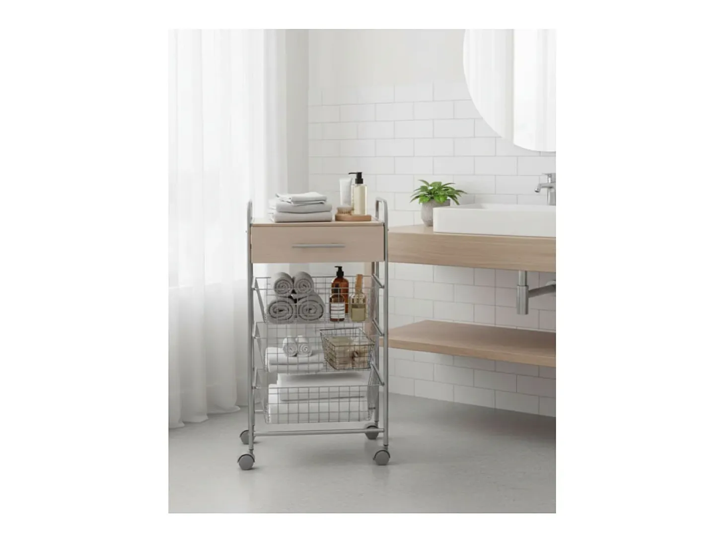 Carrito de cocina ALESIA – 3 cestas, 1 cajón y encimera color haya en acabado gris aluminio