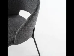 Conjunto de 4 sillas de comedor modernas "Erica" ​​acolchadas en tela gris oscuro, 56x52 cm, alto 78,5 cm.