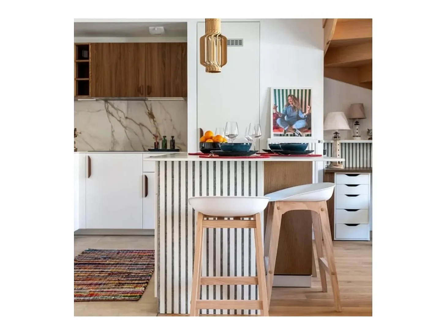 Conjunto de taburetes de bar de madera 65cm RIVA
