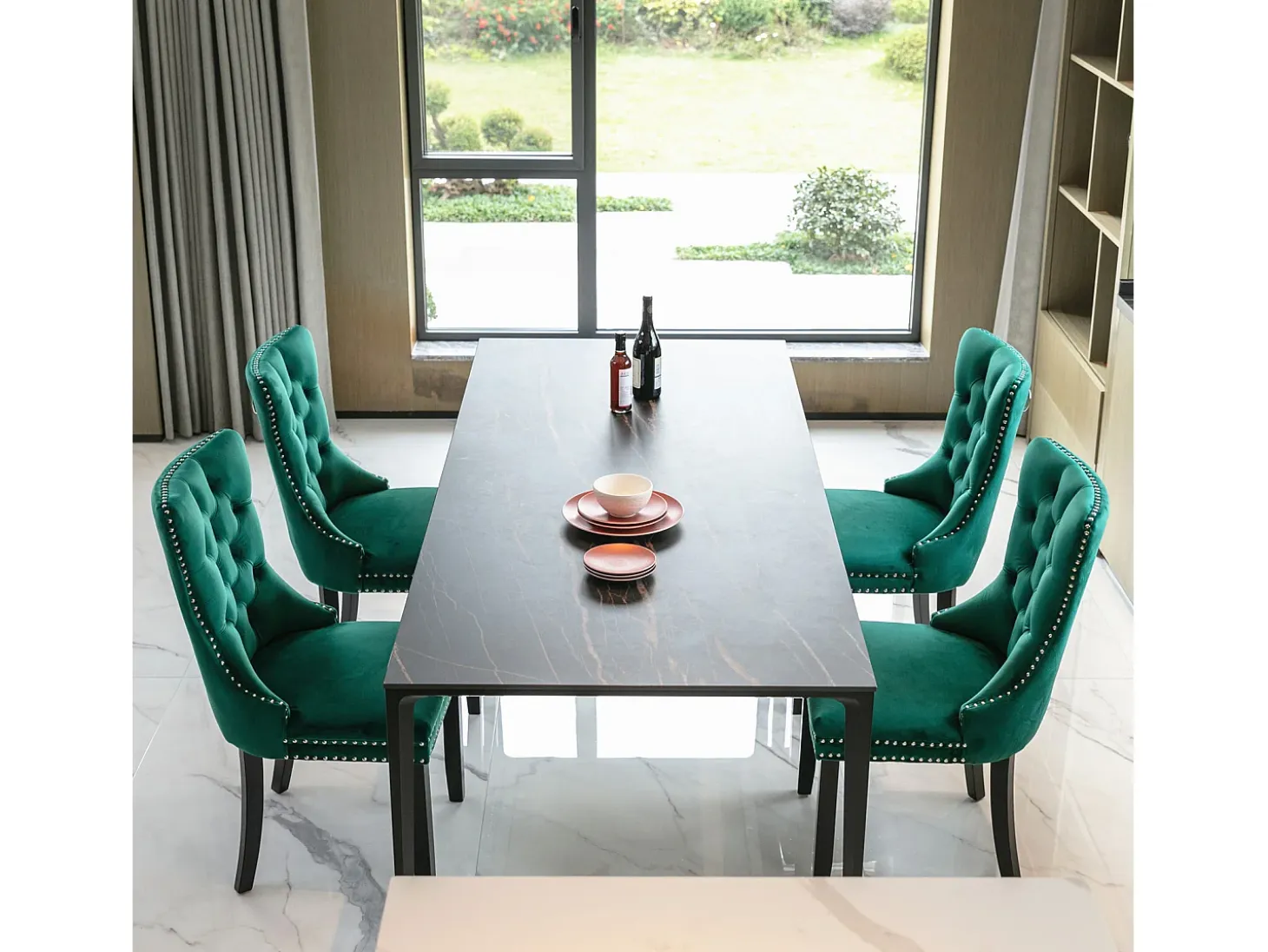 Juego de 2 sillas de comedor - Sillas con respaldo acolchado, patas de madera y ribete de tachuelas - terciopelo verde