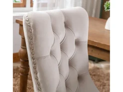 Juego de 2 sillas de comedor en terciopelo beige con tachuelas decorativas y respaldo acolchado