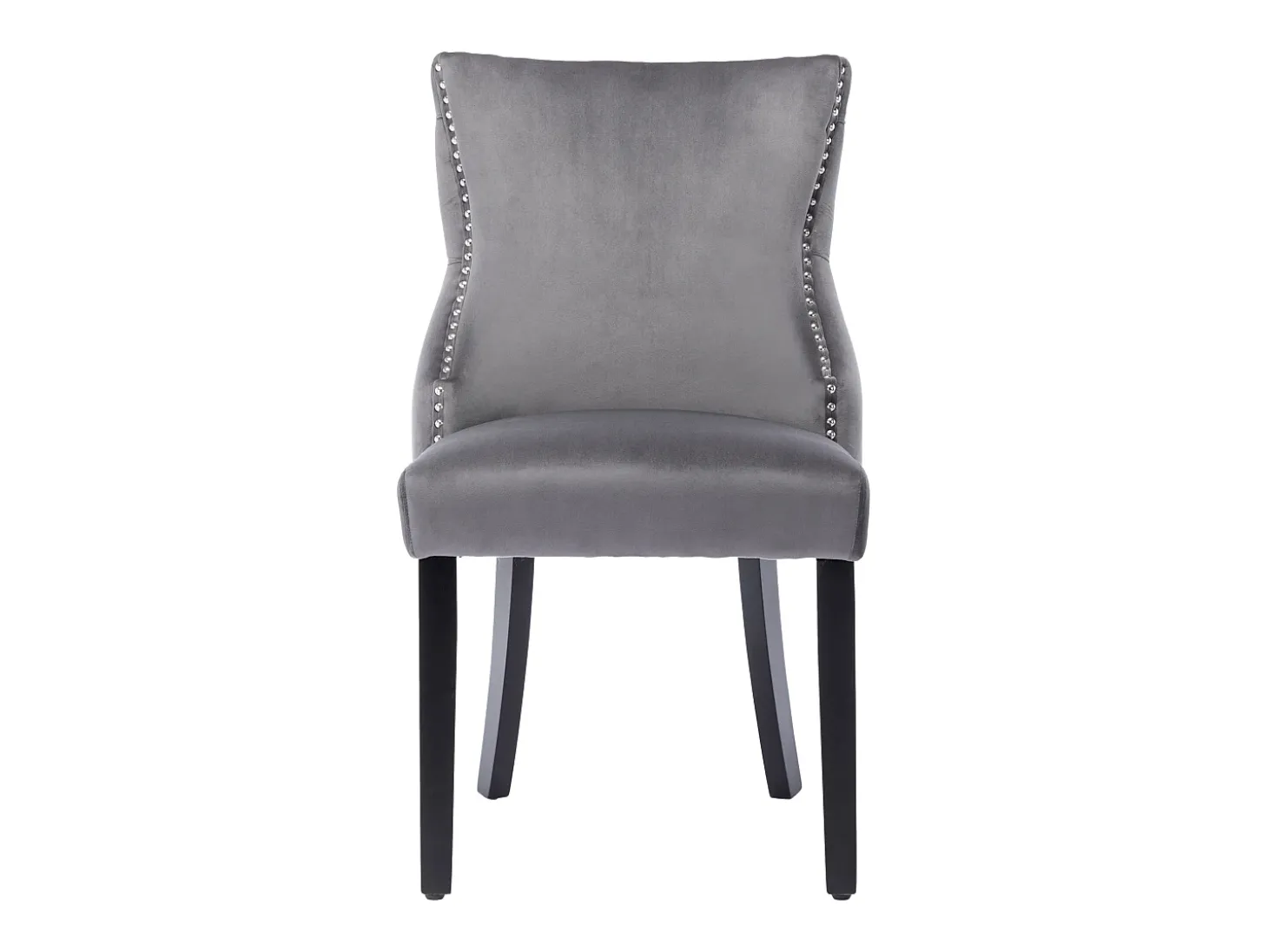 Juego de 2 sillas de terciopelo gris con patas de madera gris, botones decorativos y remaches plateados.