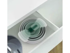 Juego de cocina Nest™ 9 Plus Editions Sage Joseph Joseph, 9 piezas apilables con cuencos, colador, colador de malla fina y tazas medidoras