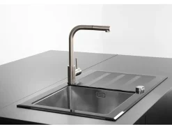 Kiwo Mezclador para fregadero con ducha extraíble, estilo acero inoxidable Essebagno