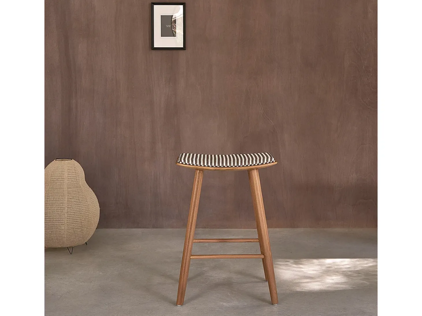 Lote de 2 taburetes de teca maciza con asiento de rayas 65 cm