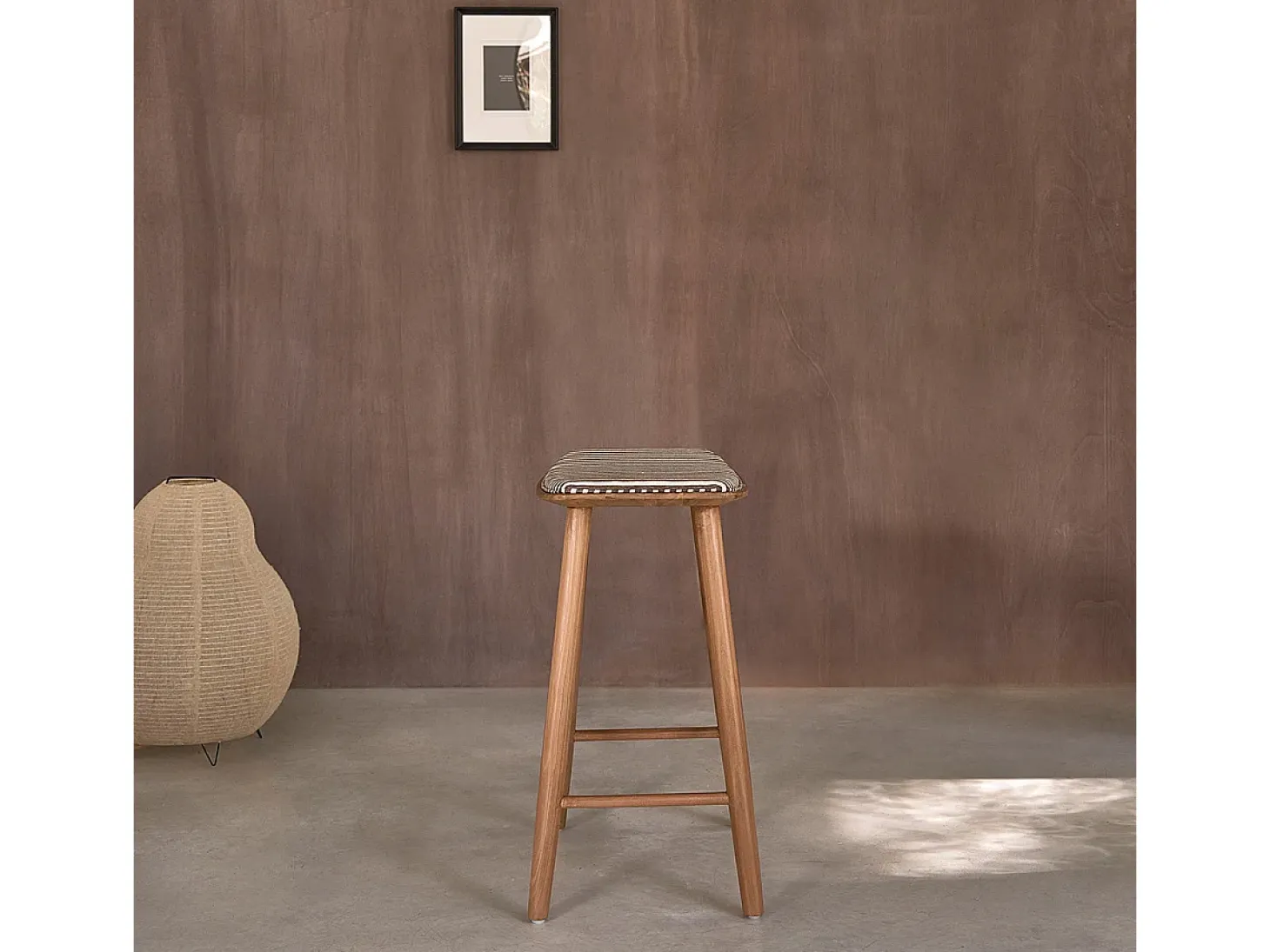 Lote de 2 taburetes de teca maciza con asiento de rayas 65 cm