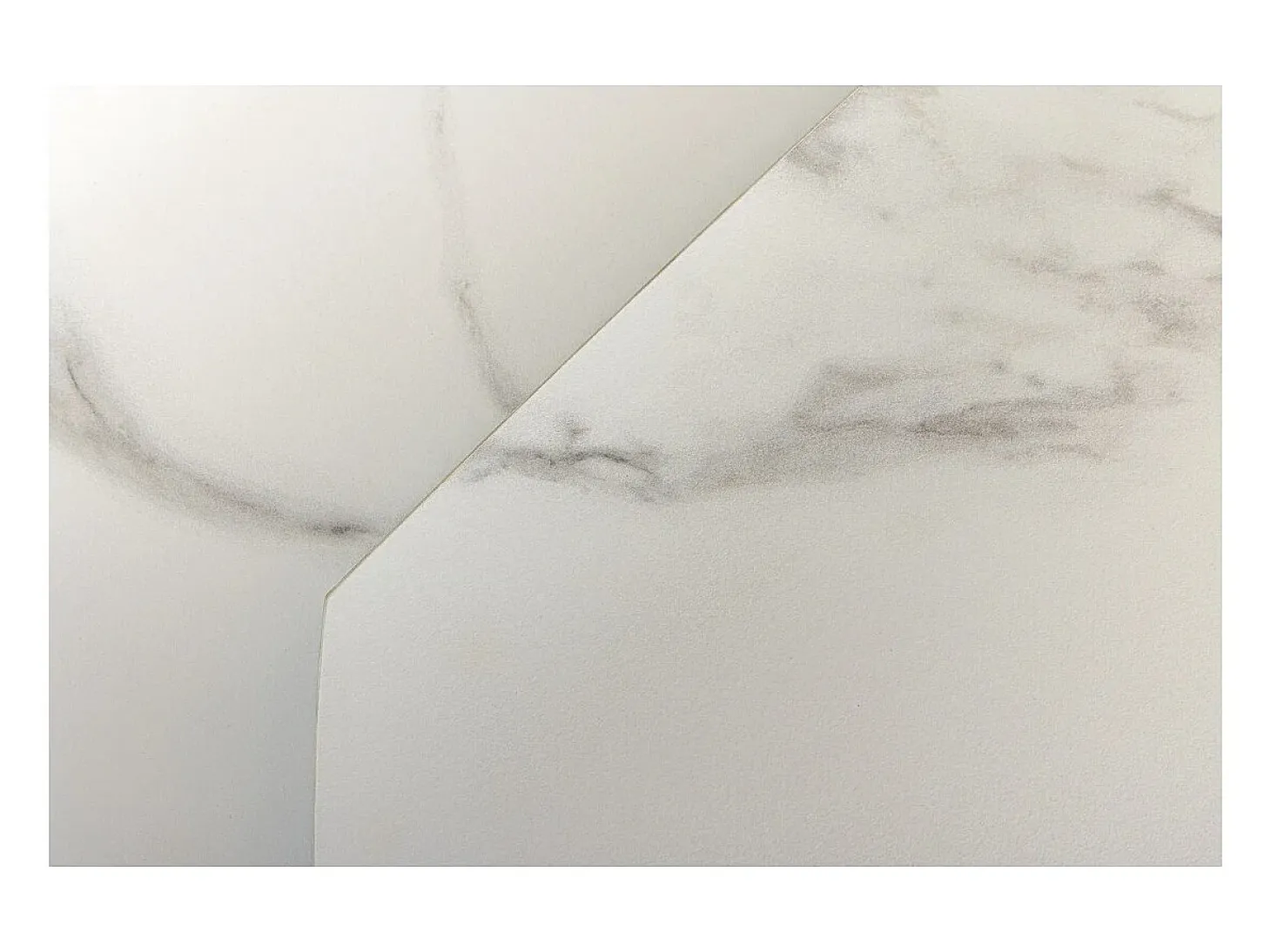 Mesa ATONIA – Ovalada extensible 130 a 190 cm – Tablero de cerámica efecto mármol blanco – Patas de metal – Estilo moderno