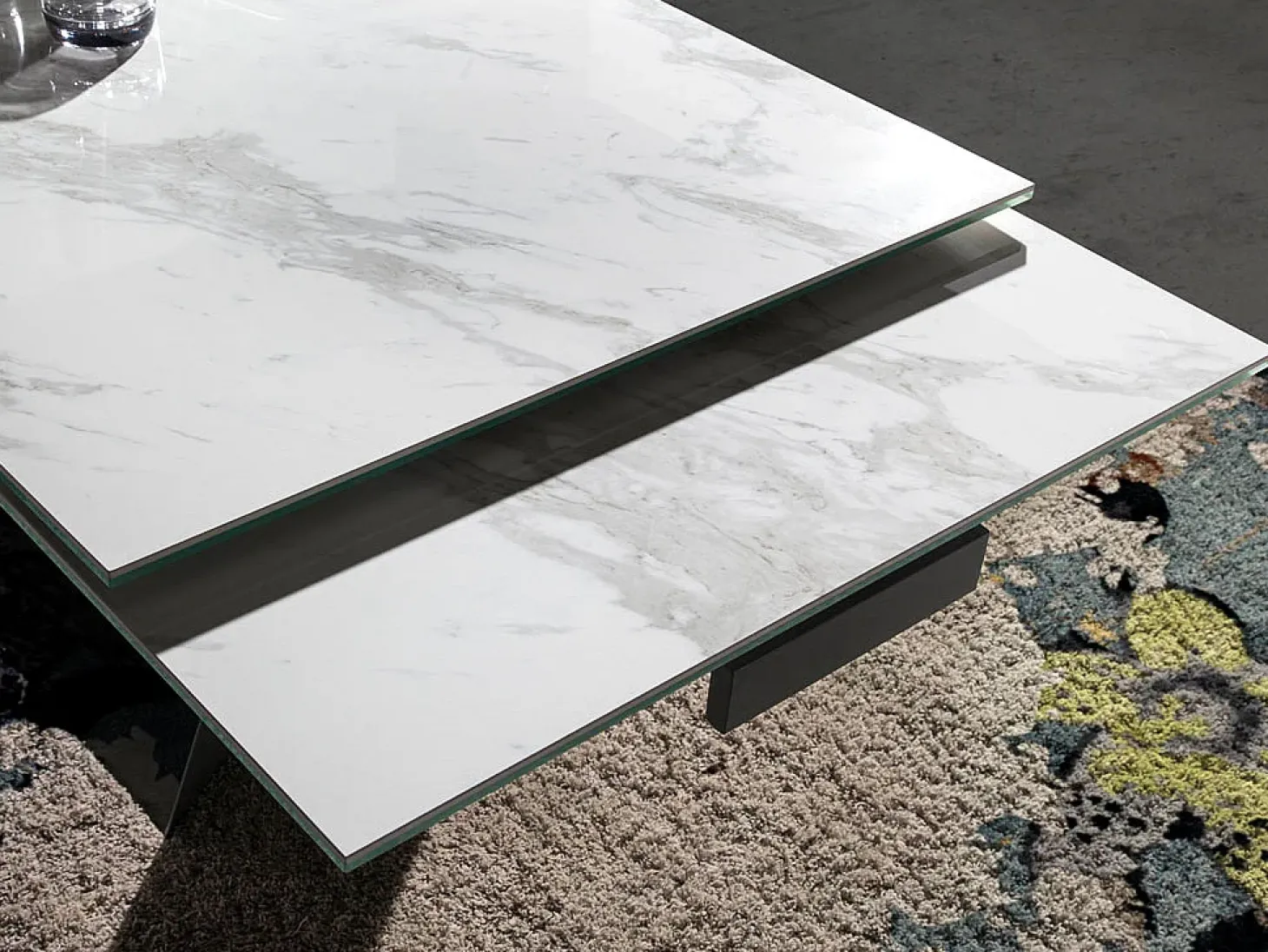 Mesa comedor extensible rectangular mármol porcelánico y acero negro 1014 ANGEL CERDA