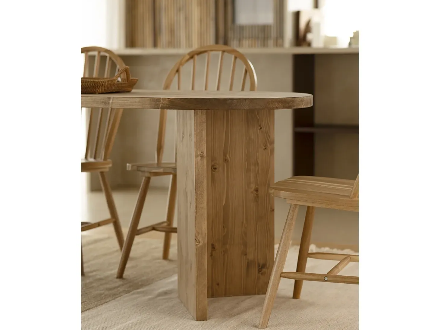 Mesa de comedor de madera maciza de abeto ovalada Decowood en tono roble oscuro de 180x75cm en tono roble oscuro - OSAKA - DECOWOOD