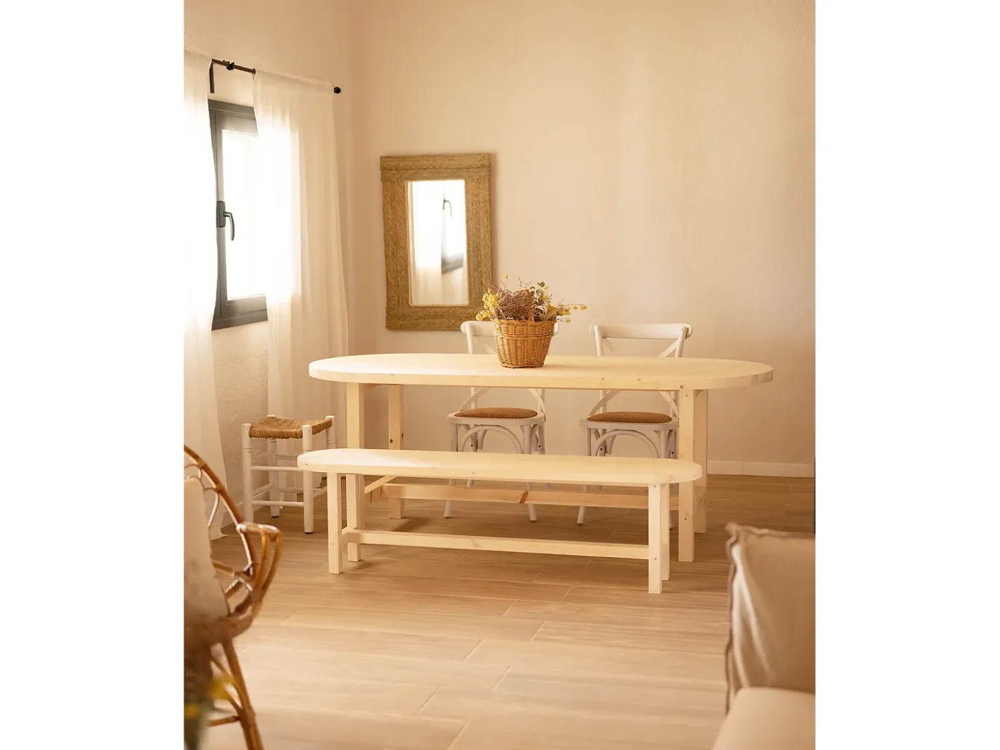 Mesa de comedor de madera maciza de abeto ovalada Decowood en tono natural de 160x78cm - OLIVIA - DECOWOOD
