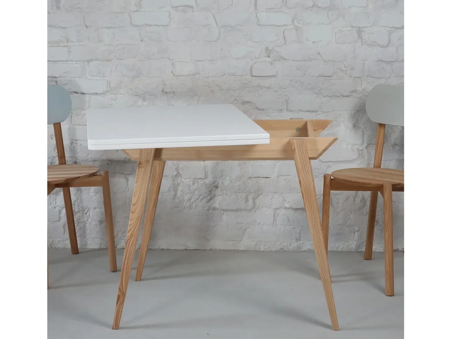 Mesa de comedor extensible 90 x 65 cm Envelope Blanca