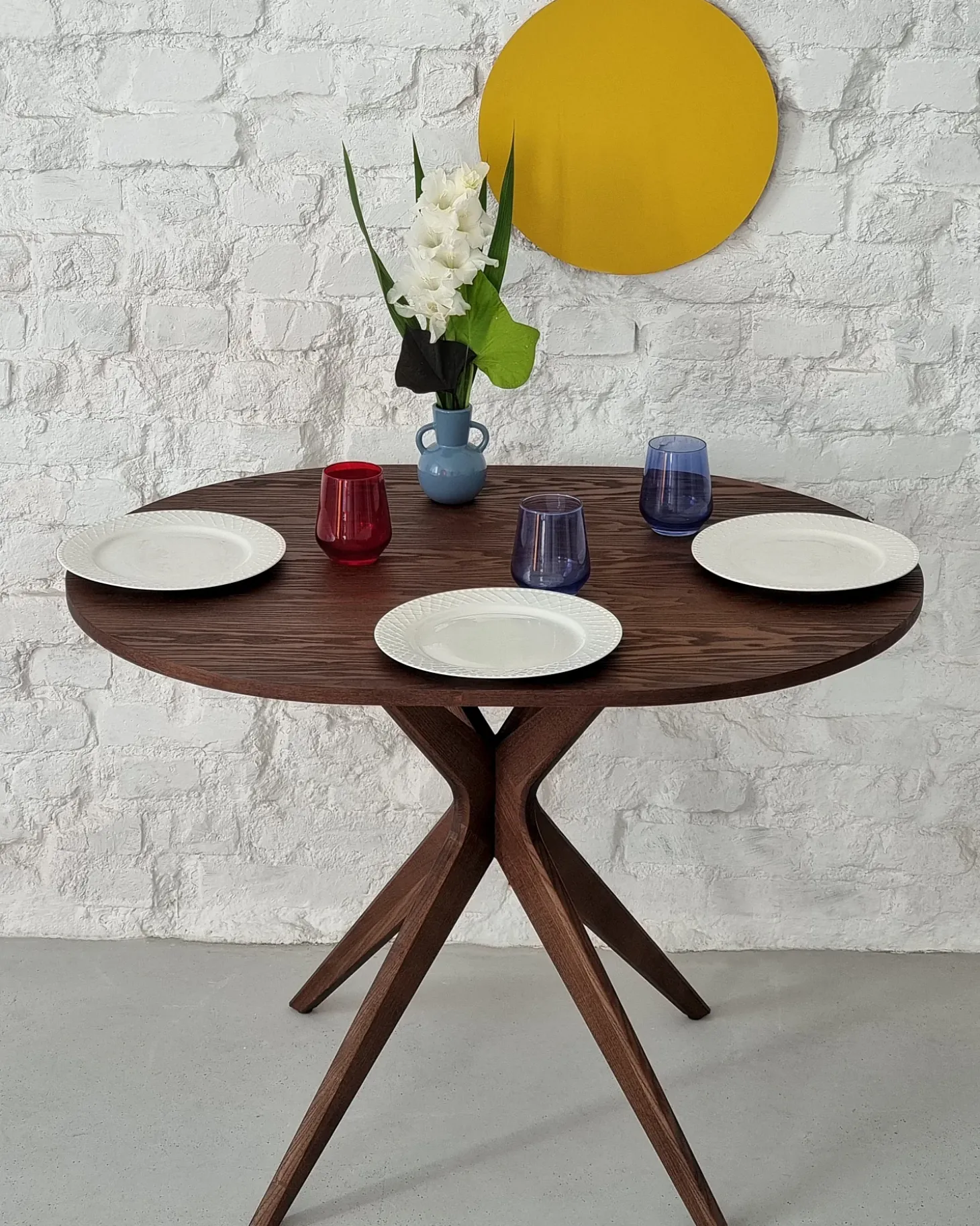 Mesa de comedor ovalada 75x100cm Jubi madera de fresno