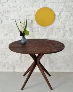 Mesa de comedor ovalada 75x100cm Jubi fresno teñido roble