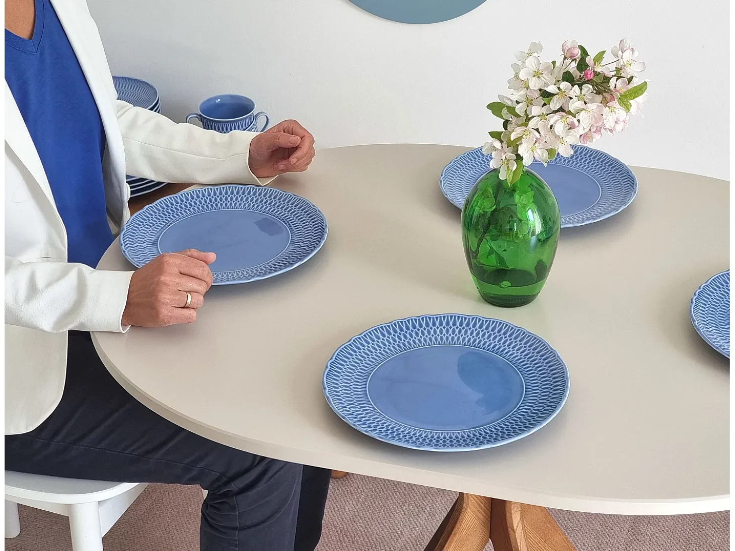 Mesa de comedor ovalada 75x100cm Jubi Verde Salvia Roble