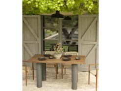 Mesa de comedor rectangular de madera maciza en tono roble oscuro y patas de microcemento en tono verde DECOWOOD de 200x75cm - LUCÍA - DECOWOOD