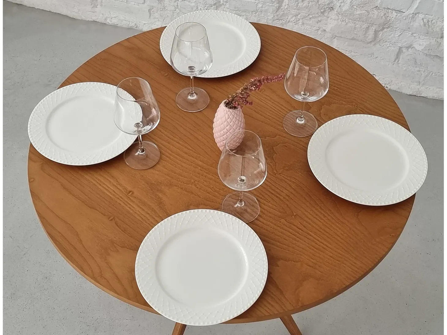 Mesa de comedor redonda 80 cm Jubi fresno teñido roble