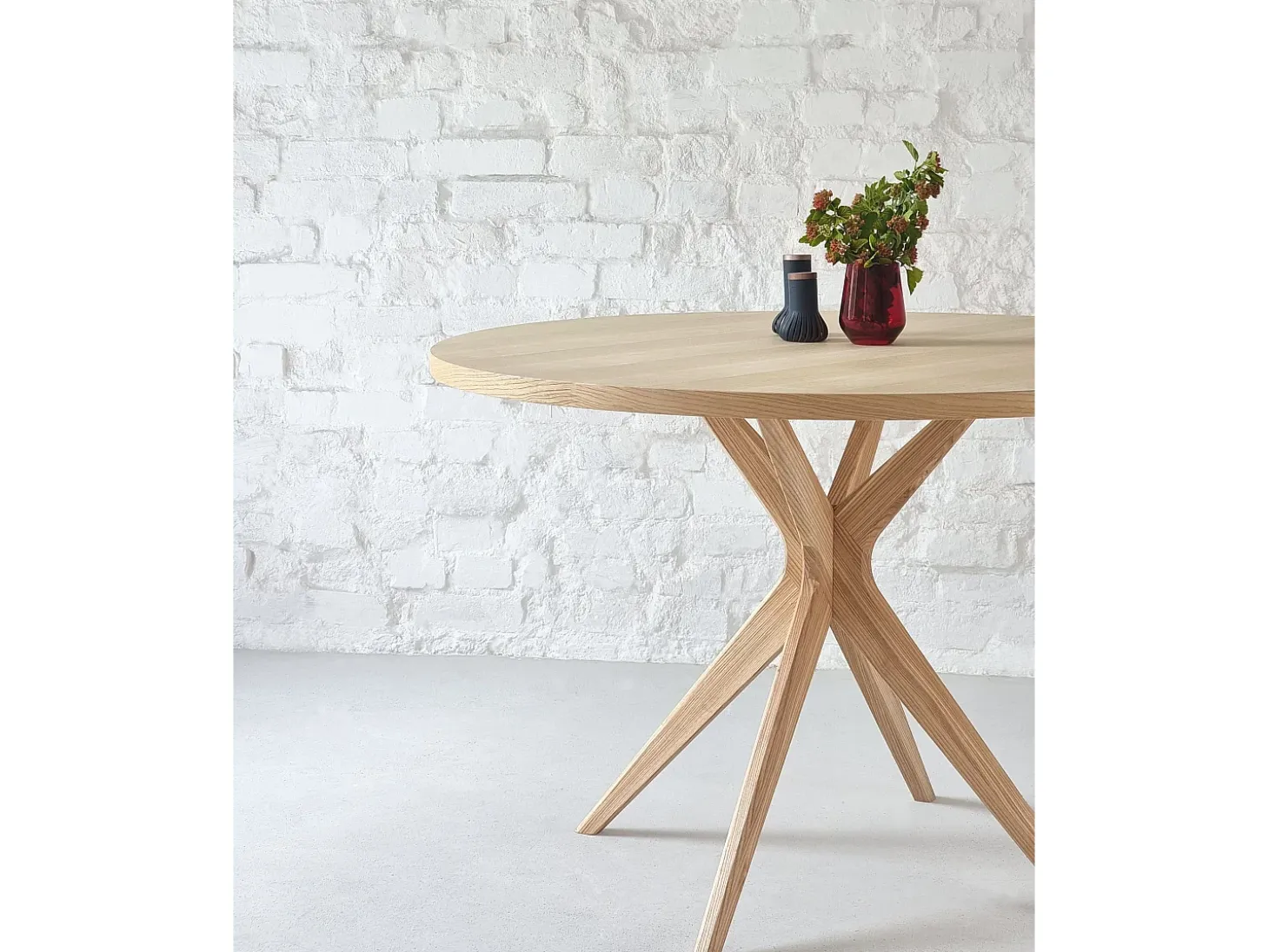 Mesa de comedor redonda 100cm Jubi Bold Roble