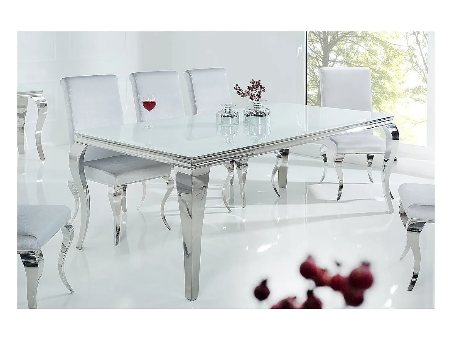 Mesa de comedor VELENA – Acero plateado y vidrio opalino – 200 cm – Estilo barroco moderno