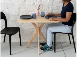 Mesa de comendor rectangular pequena Jubi 55x80cm Nogal