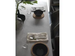 Mesa de melamina efecto cemento con patas metal 160x90