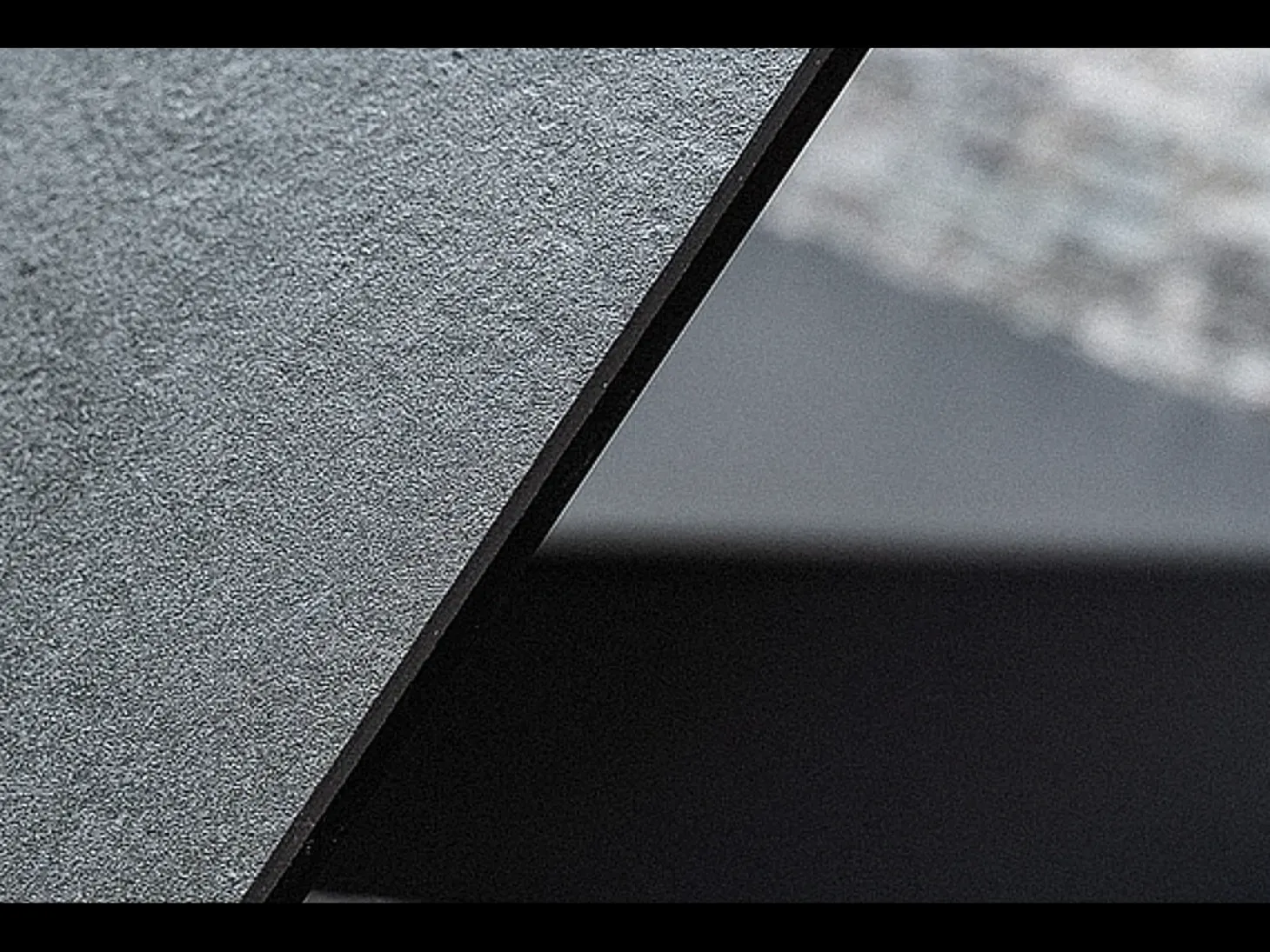 Mesa metálica extensible Erol efecto mármol gris 180-260cm