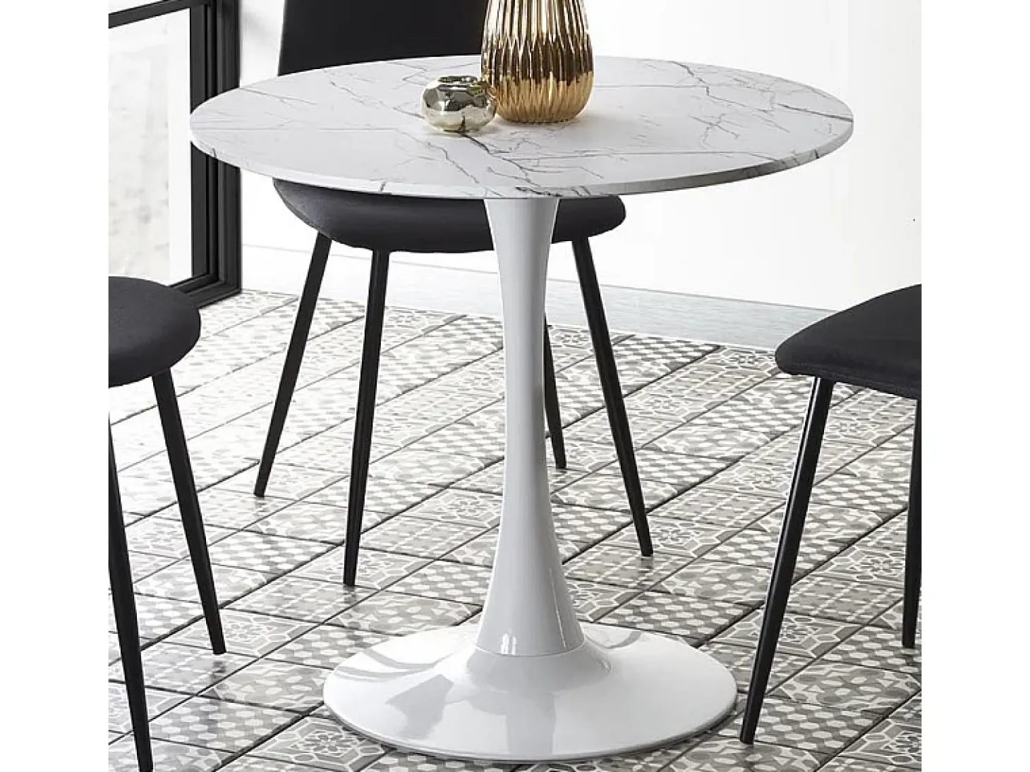 Mesa redonda blanca de 80 cm con tablero imitación mármol y base de metal DANU