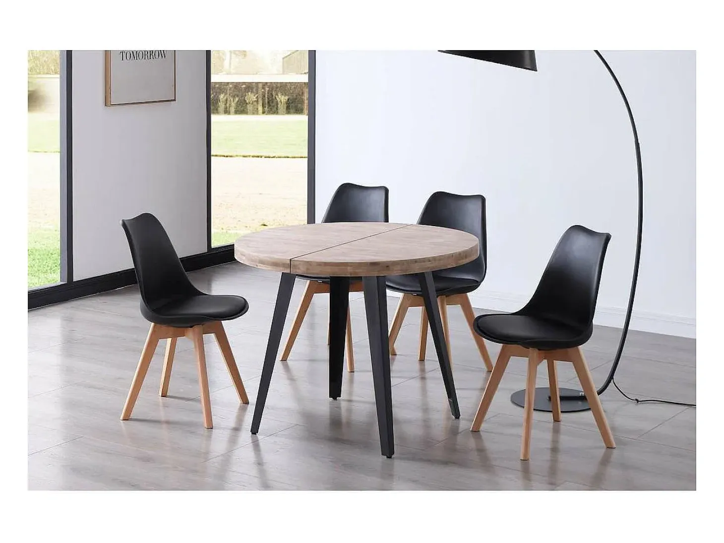Mesa redonda extensible Berg roble honey patas negras 76 cm(alto) 100cm(ancho) 100-140-180