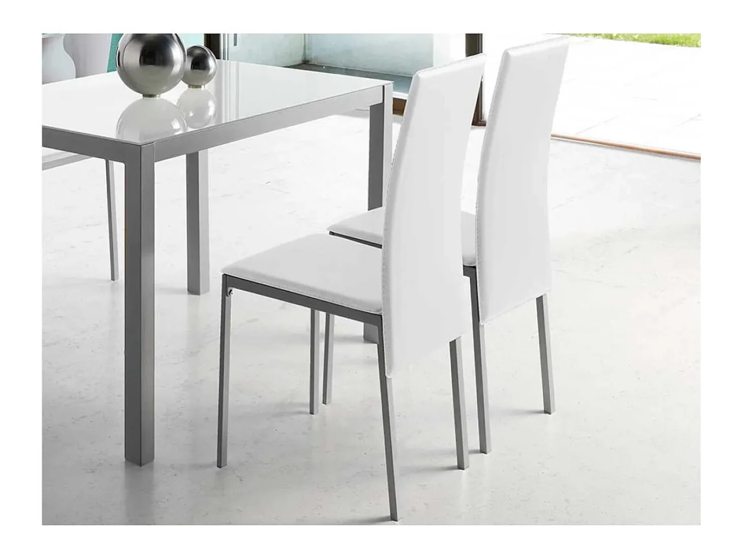 Pack 4 sillas Carla para salón en polipiel blanco, 96 cm(alto)41 cm(ancho)52 cm(largo)