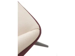 pack 4 sillones tapizados blanco/burdeos patas metálicas negras