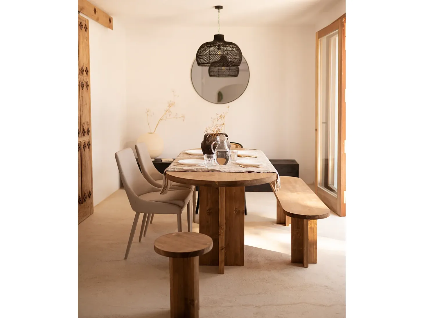 Pack de mesa de comedor de 160x78cm y banco de 120x45cm de madera maciza de abeto Decowood en tono roble oscuro - TOKYO - DECOWOOD