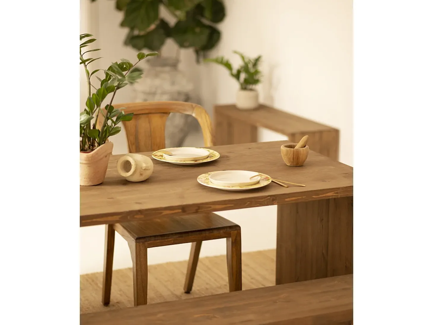 Pack mesa de comedor de 200x75cm y banco de 165x45cm rectangulares de madera de abeto maciza Decowood en tono nogal - TELVA - DECOWOOD
