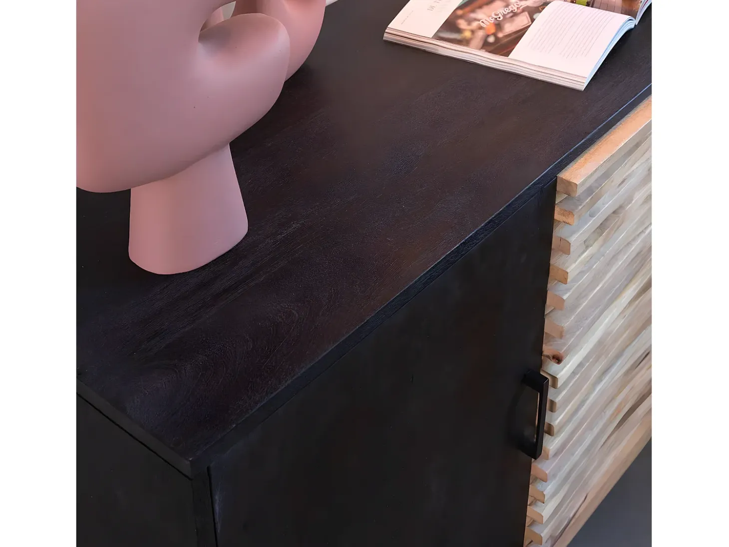 Pequeño buffet de madera de mango Tino - Mueble de calidad para todos los estilos de hogar