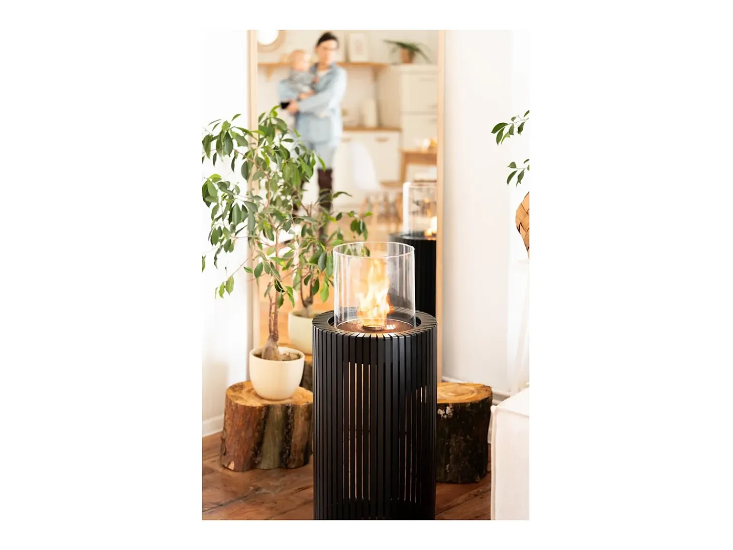 Planika - Chimenea portátil de bioetanol Mandala con tecnología Commerce, vidrio cilíndrico negro