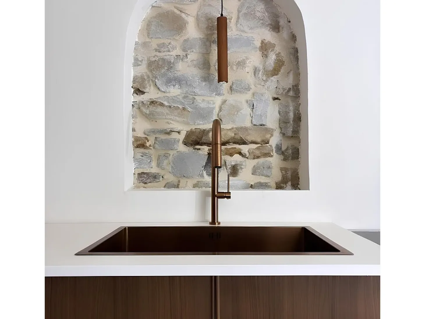 Portofino Mezclador de lavabo con teleducha extraíble en cobre cepillado Essebagno