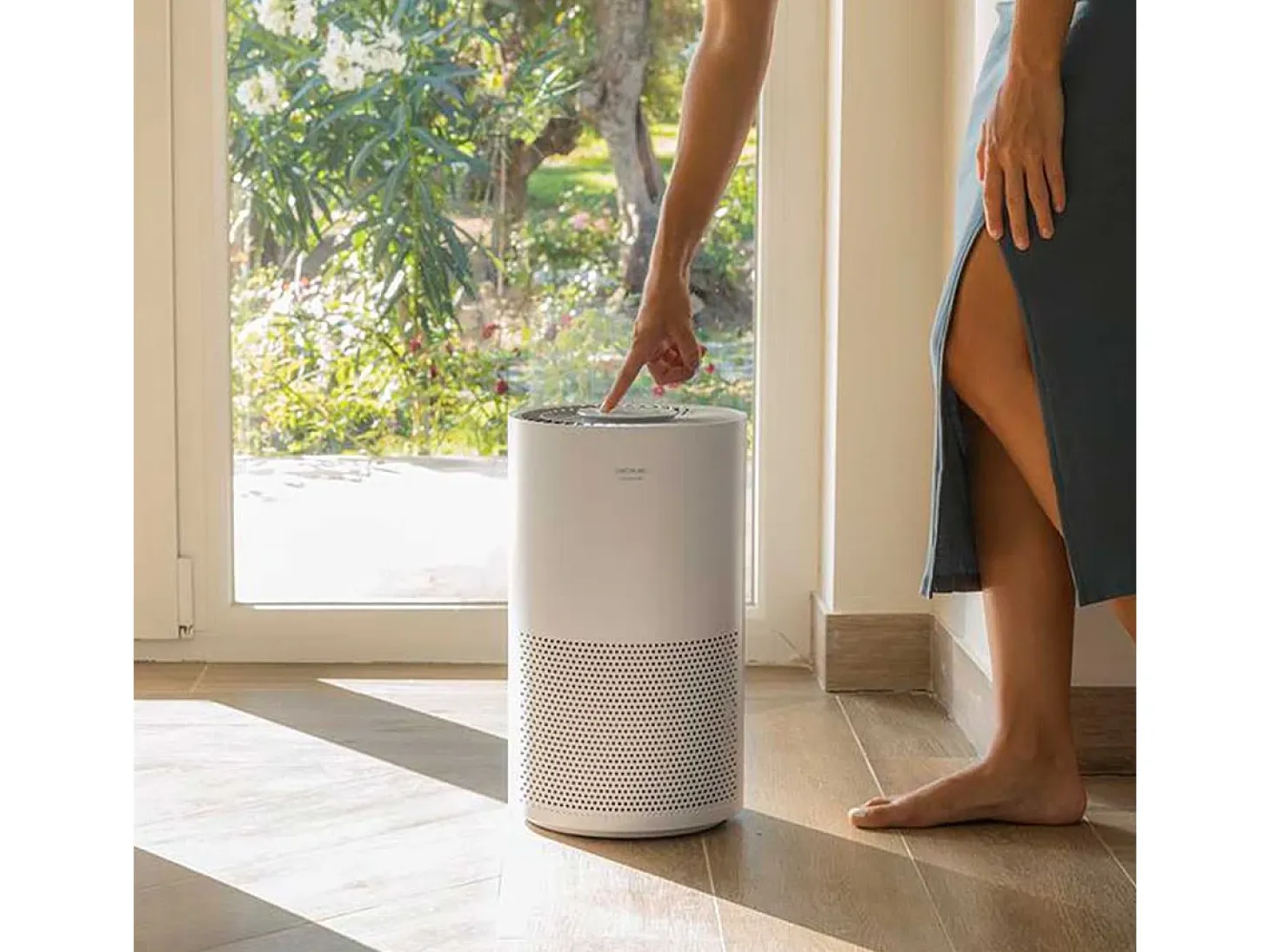 Purificador de aire Cecotec TotalPure 2000 Connected WiFi 160 CADR blanco